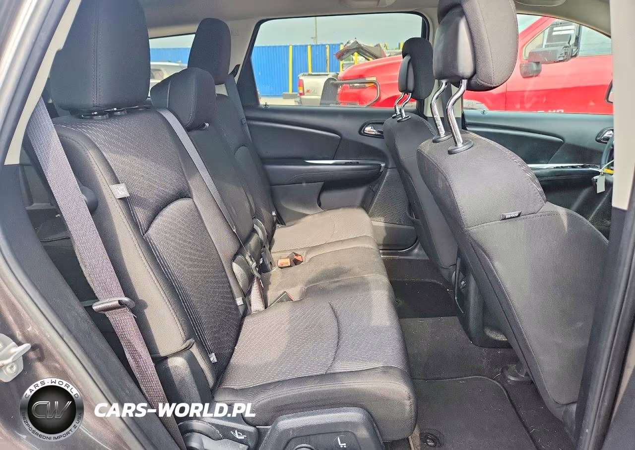 2016 Dodge Journey Crossroad VIN:3C4PDCGB1GT172000 - 11