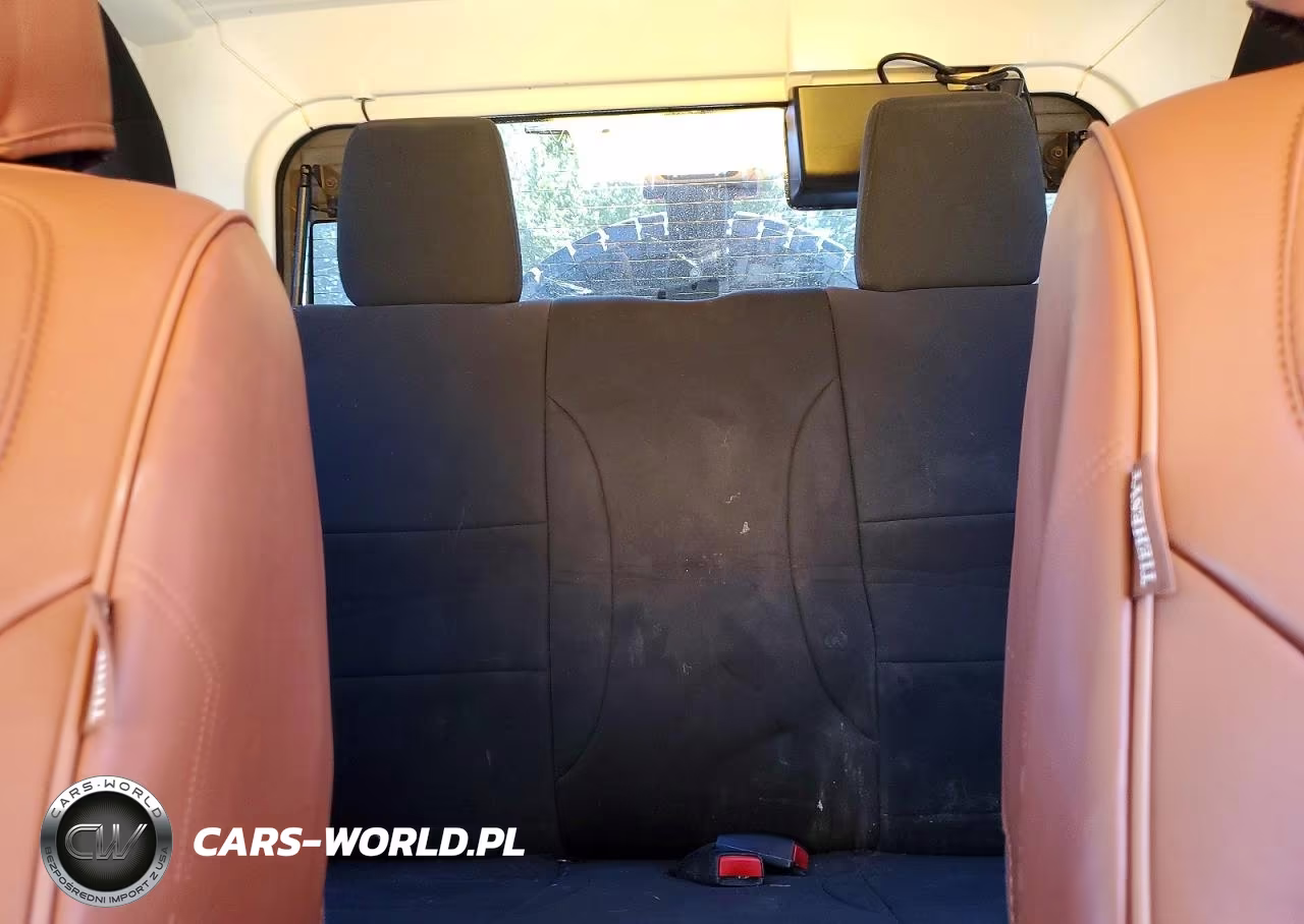 2012 Jeep Wrangler Sport VIN:1C4GJWAG6CL213998 - 10