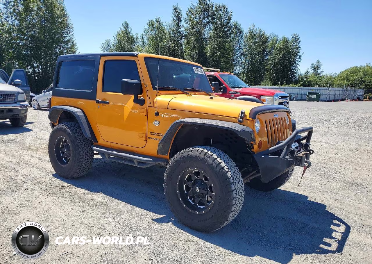 2012 Jeep Wrangler Sport VIN:1C4GJWAG6CL213998 - 4
