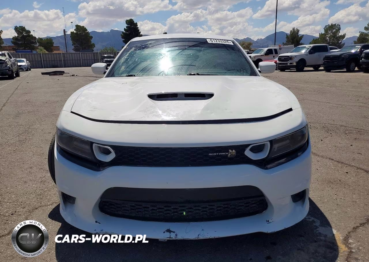 2019 Dodge Charger Scat Pack VIN:2C3CDXGJ8KH638895 - 5