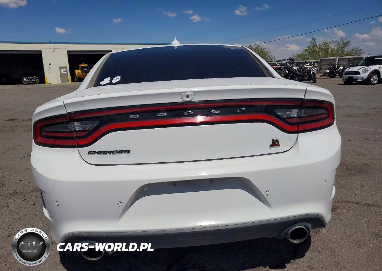 2019 Dodge Charger Scat Pack VIN:2C3CDXGJ8KH638895 - 6