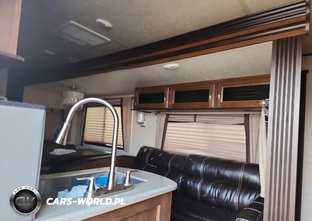 2018 Heritage Travel VIN:4X4TWBG22JU015540 - 6