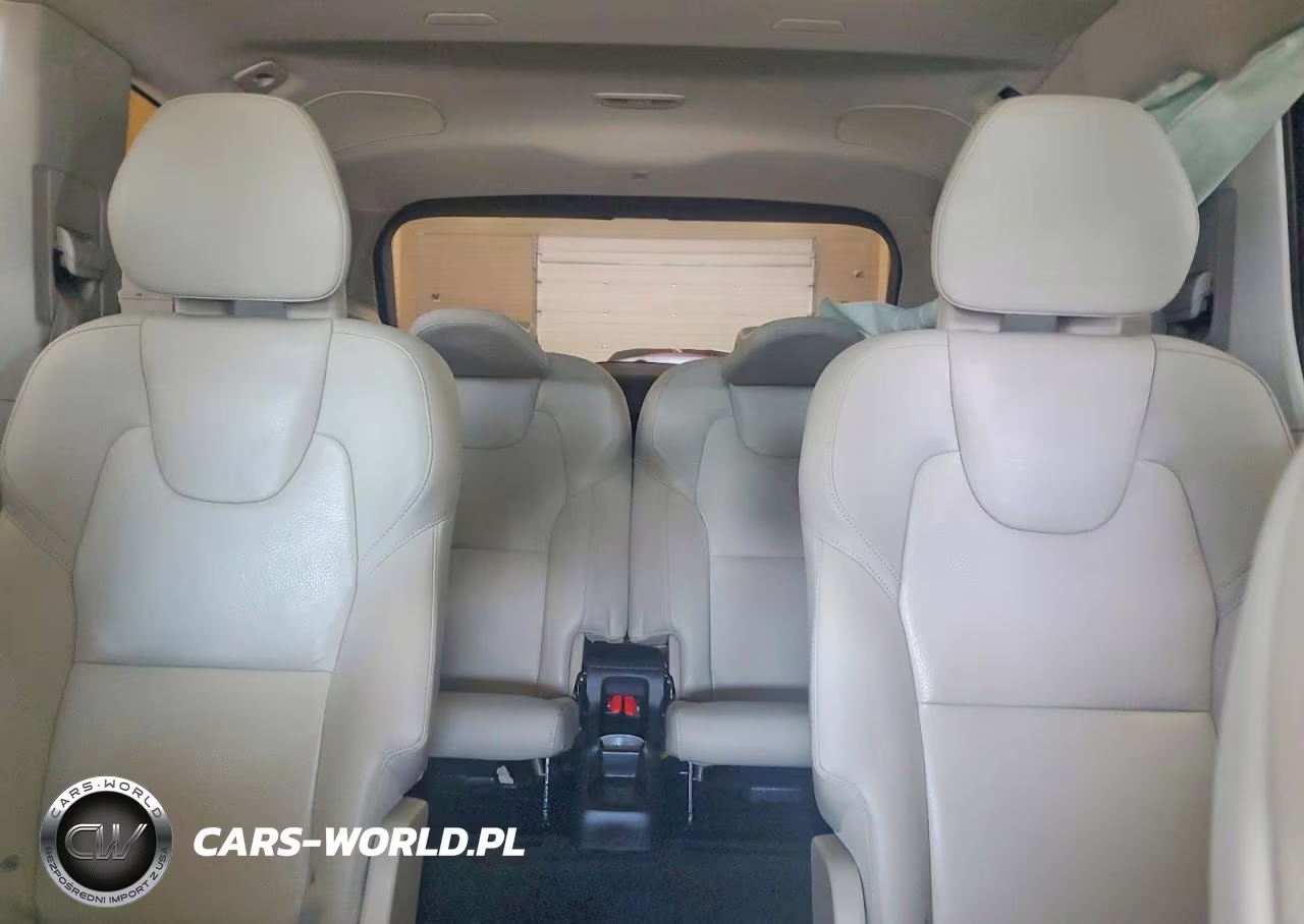 2023 Volvo Xc90 Plus VIN:YV40621N1P1903389 - 10
