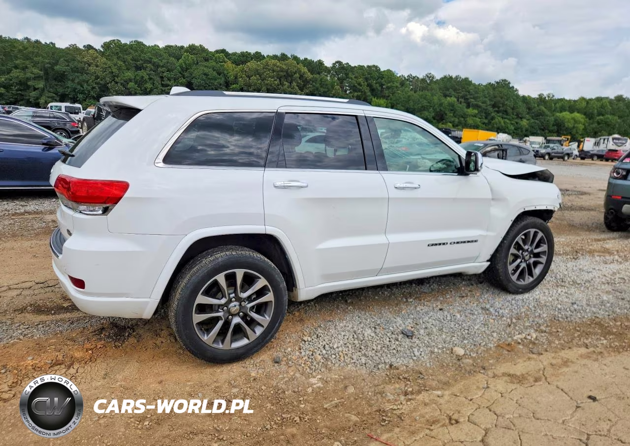 2017 Jeep Grand Cherokee Overland VIN:1C4RJECG6HC959973 - 3