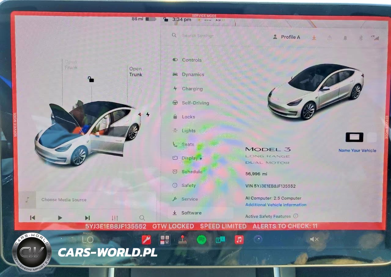 2018 Tesla Model 3 VIN:5YJ3E1EB8JF135552 - 9