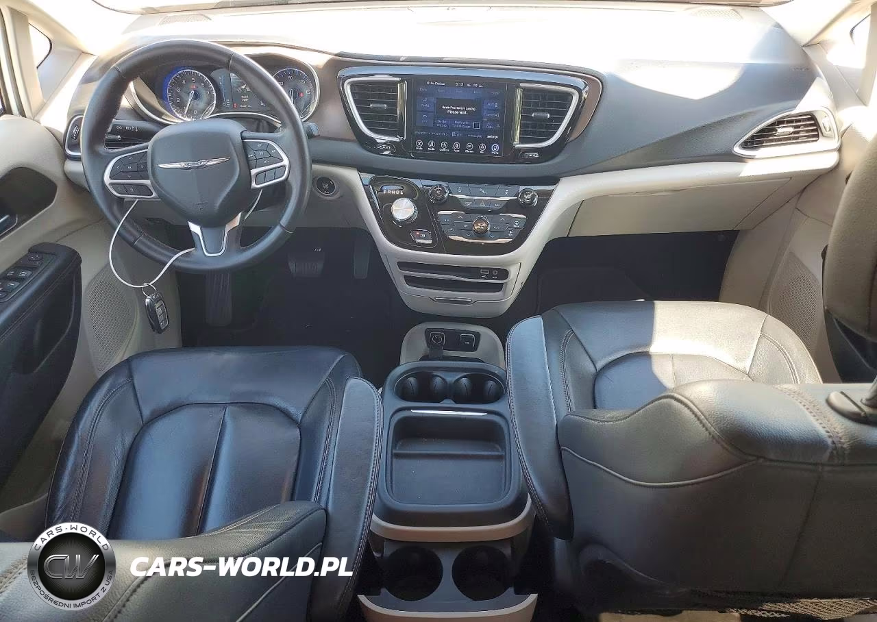 2017 Chrysler Pacifica VIN:2C4RC1BG1HR816117 - 8