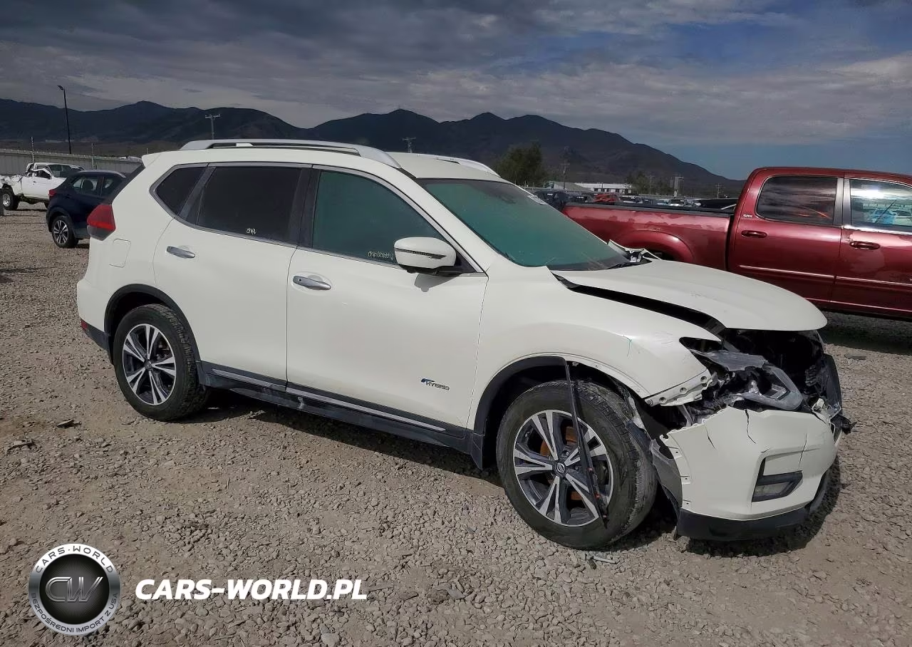 2017 Nissan Rogue Hybrid Sl VIN:5N1ET2MV2HC786677 - 4