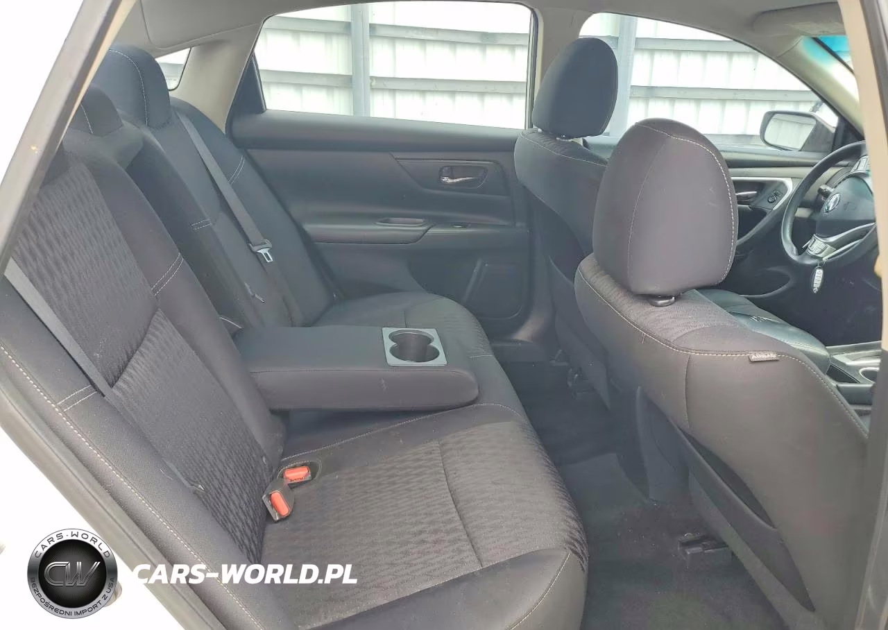 2018 Nissan Altima 2.5 S VIN:1N4AL3AP7JC144434 - 10