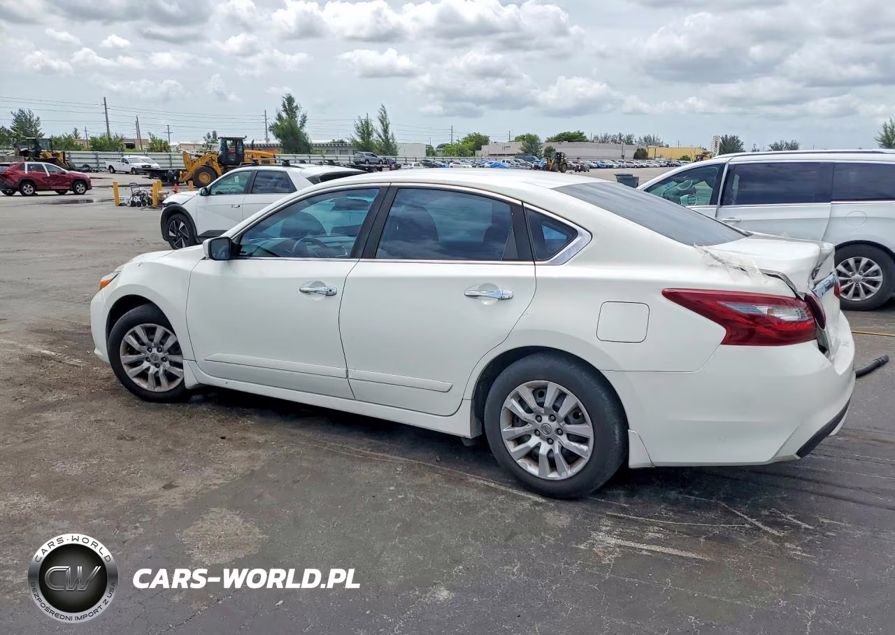 2018 Nissan Altima 2.5 S VIN:1N4AL3AP7JC144434 - 2