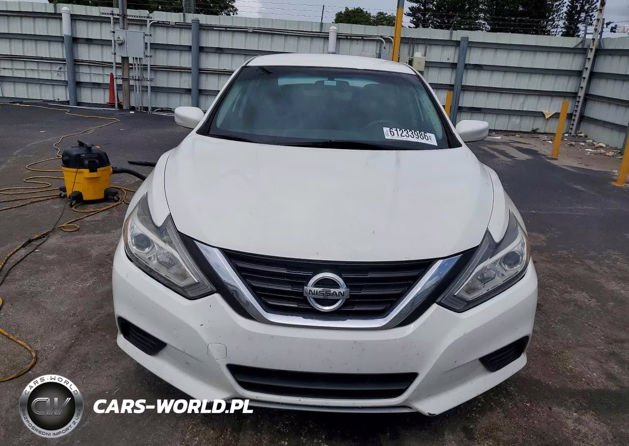 2018 Nissan Altima 2.5 S VIN:1N4AL3AP7JC144434 - 5