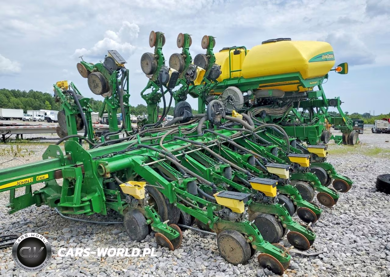 2015 John Deere 1795 VIN:1A01795CVFA760355 - 8