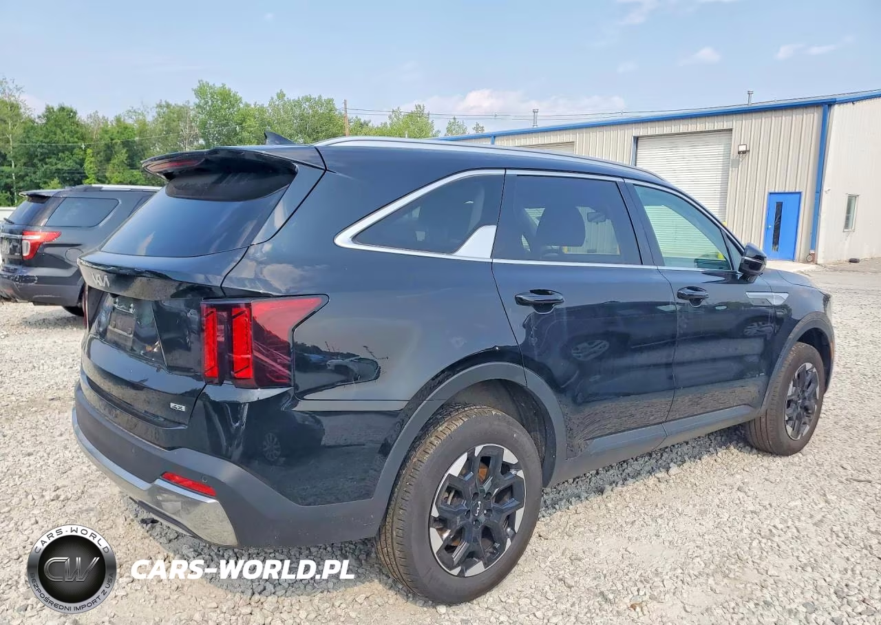 2025 Kia Sorento S VIN:5XYRLDJC5SG352907 - 3