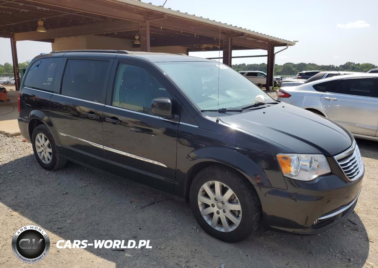 2016 Chrysler Town & Country Touring VIN:2C4RC1BG4GR165550 - 4
