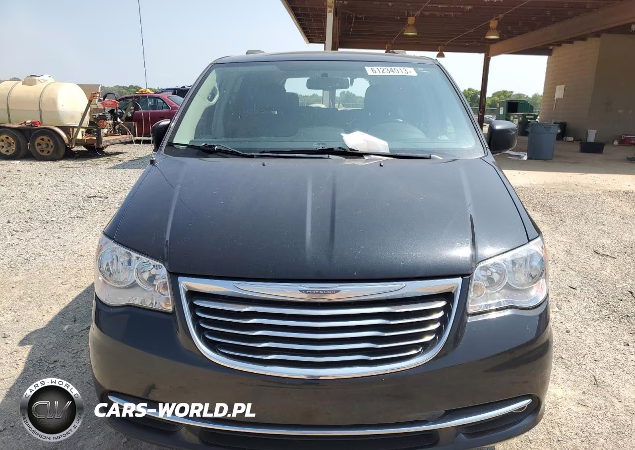 2016 Chrysler Town & Country Touring VIN:2C4RC1BG4GR165550 - 5
