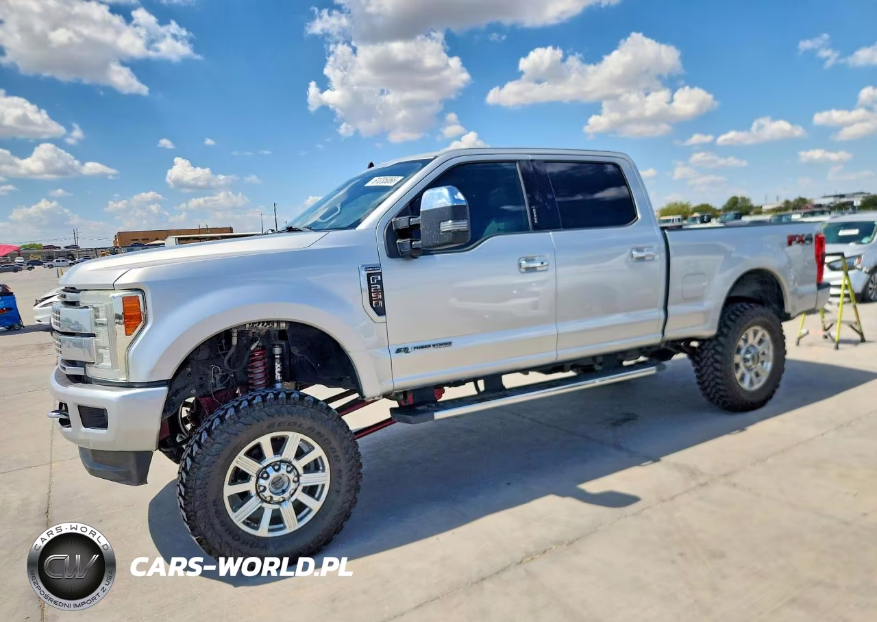 2019 Ford F250 Super Duty – zdjęcie 1 z 12