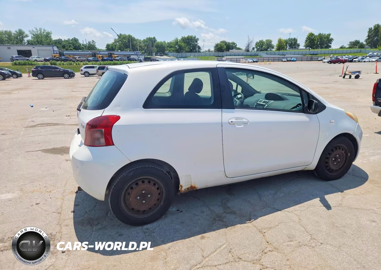 2008 Toyota Yaris VIN:JTDJT923475133719 - 3
