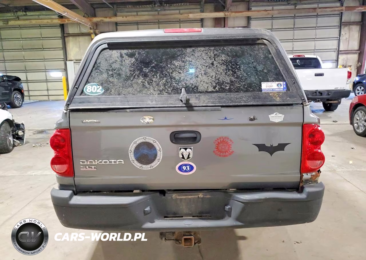 2007 Dodge Dakota Slt VIN:1D7HW42K07S113328 - 6