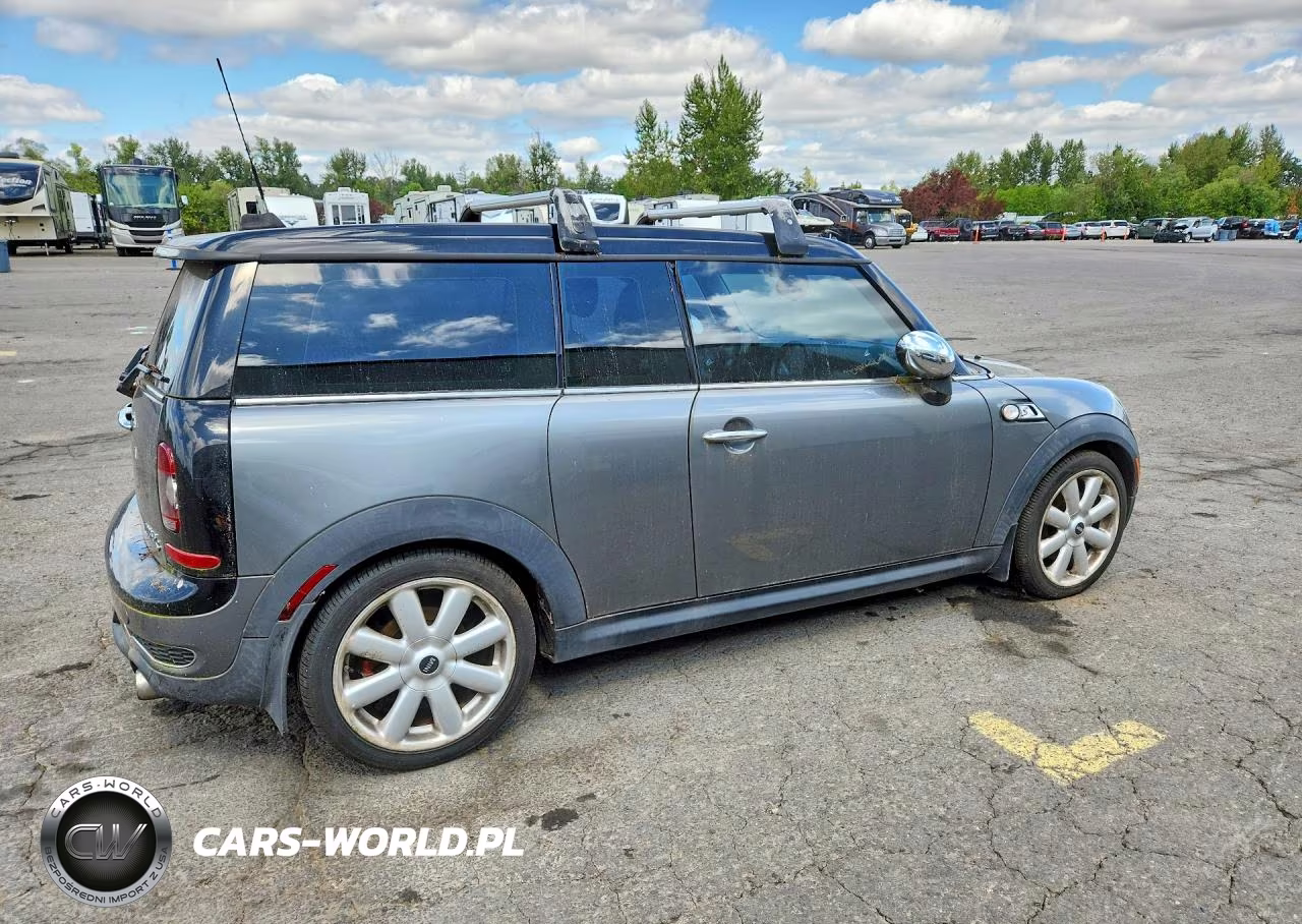 2009 Mini Cooper S Clubman VIN:WMWMM33559TP91813 - 3