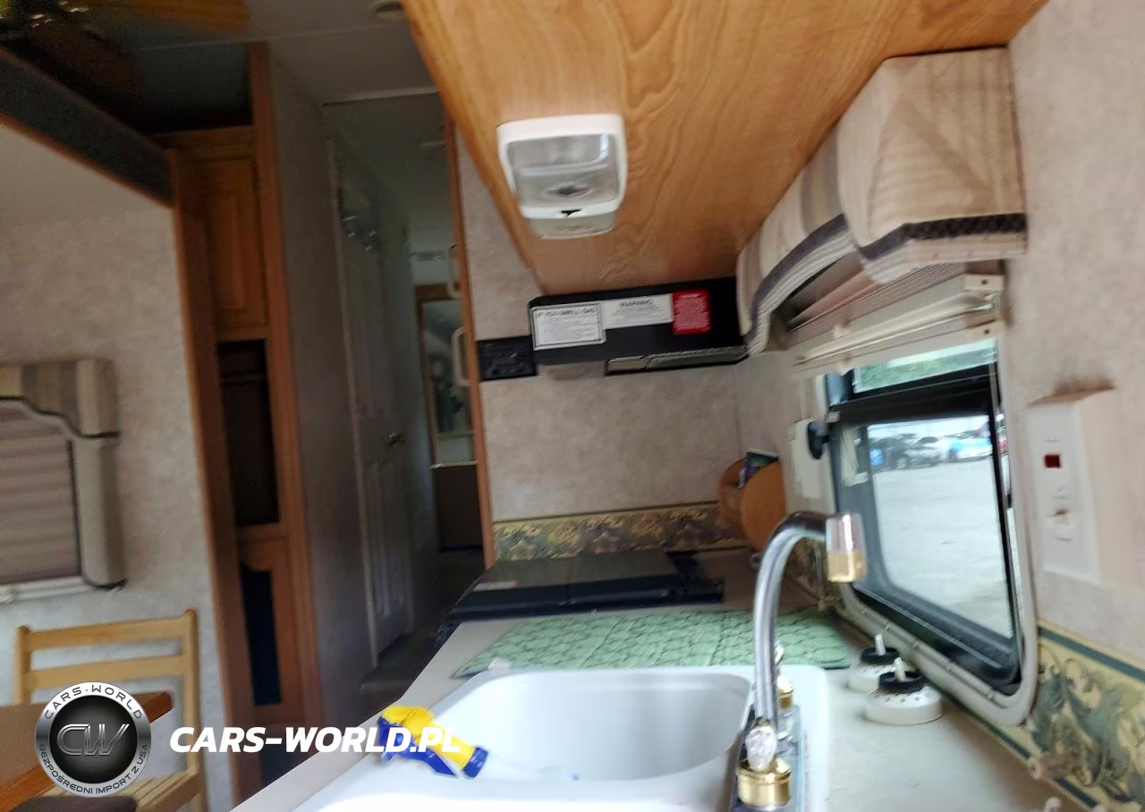 2003 Hitchhiker Camper VIN:1C932FN083A023070 - 5