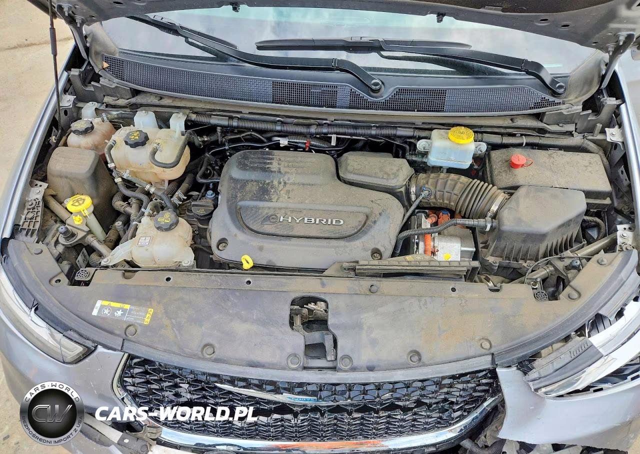 2021 Chrysler Pacifica Hybrid Touring L VIN:2C4RC1L77MR544326 - 12