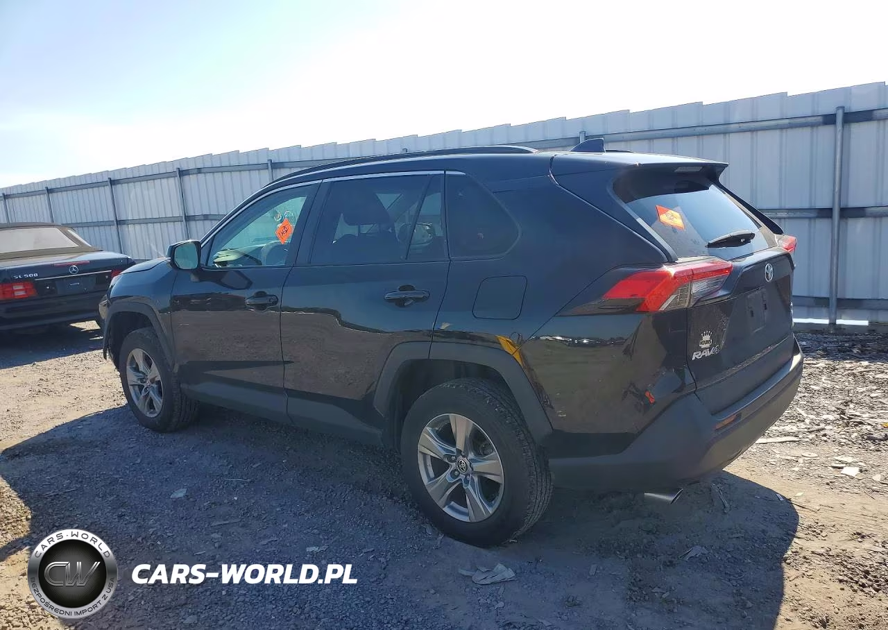 2024 Toyota Rav4 Xle VIN:2T3P1RFV4RW465344 - 2