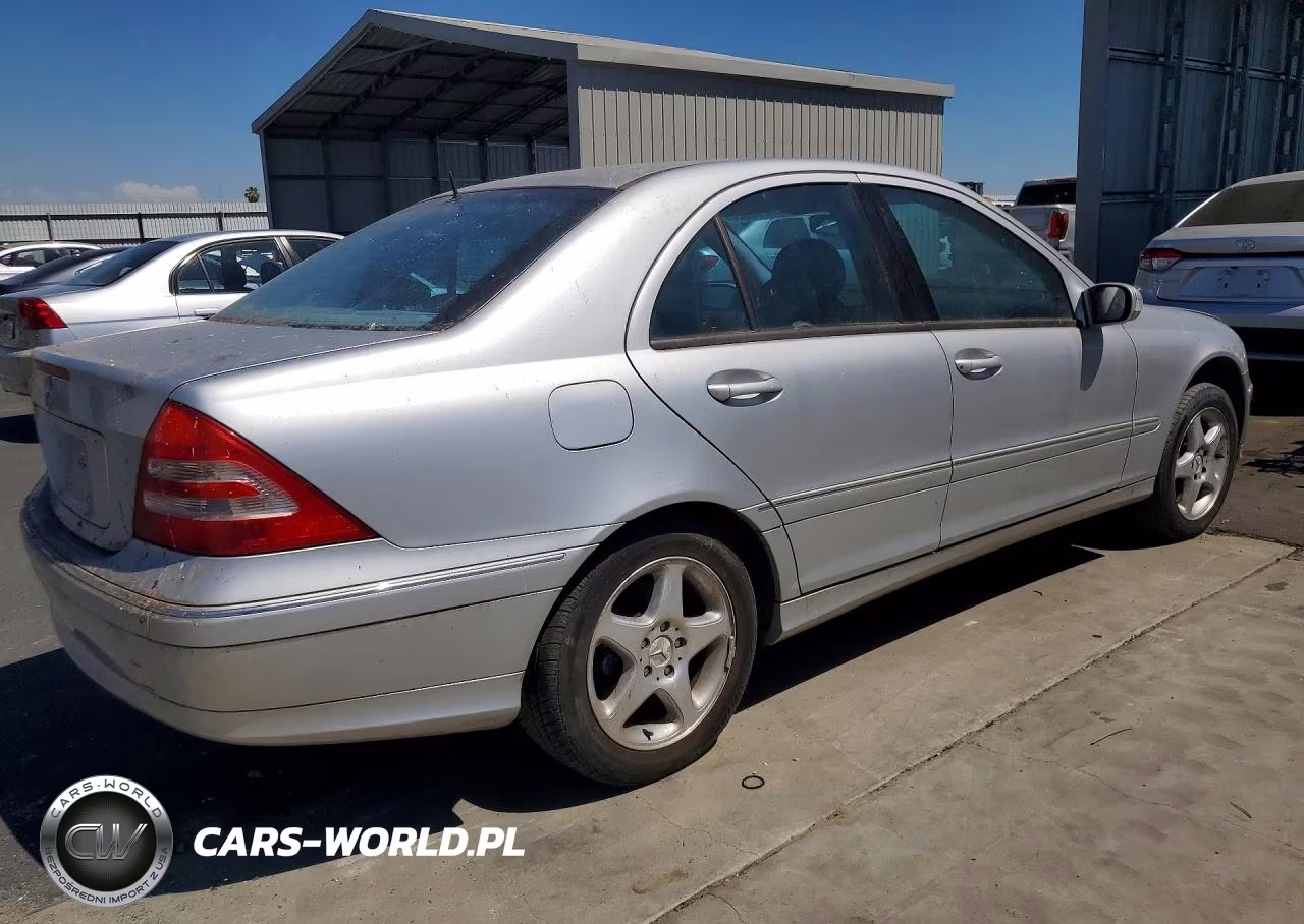 2001 Mercedes-Benz C 240 VIN:WDBRF61J11F037653 - 3