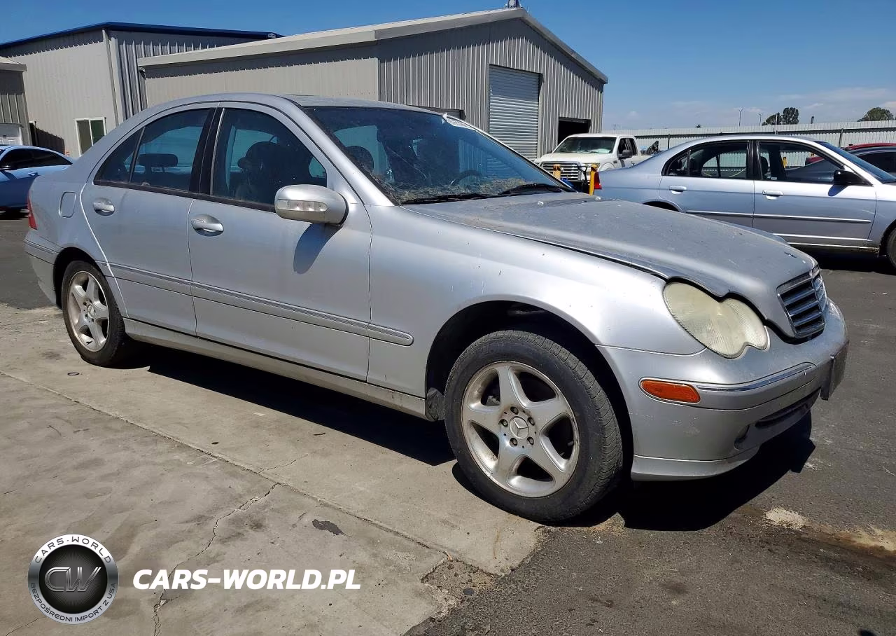 2001 Mercedes-Benz C 240 VIN:WDBRF61J11F037653 - 4