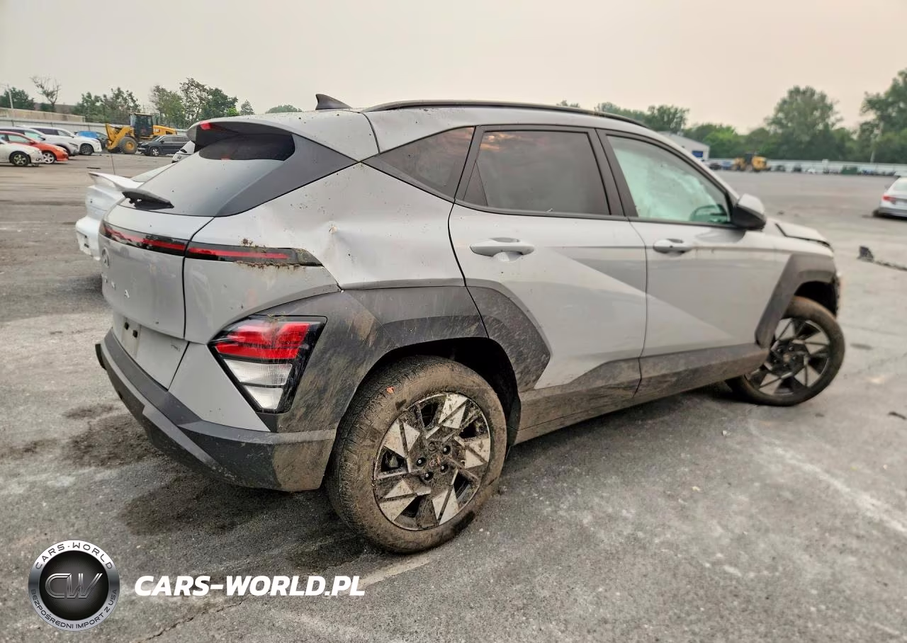 2025 Hyundai Kona Sel VIN:KM8HBCABXSU272576 - 3