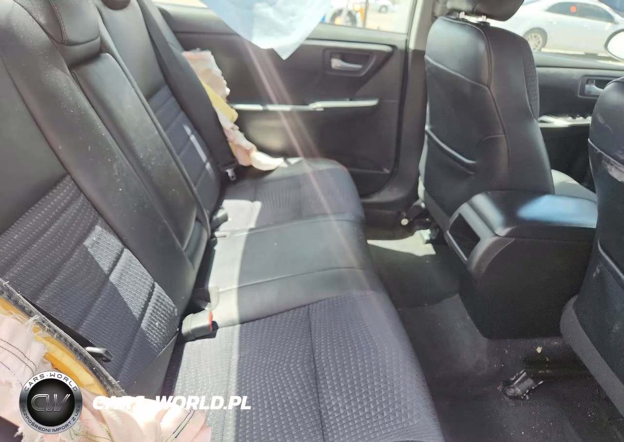 2015 Toyota Camry Se VIN:4T1BF1FK4FU985101 - 10