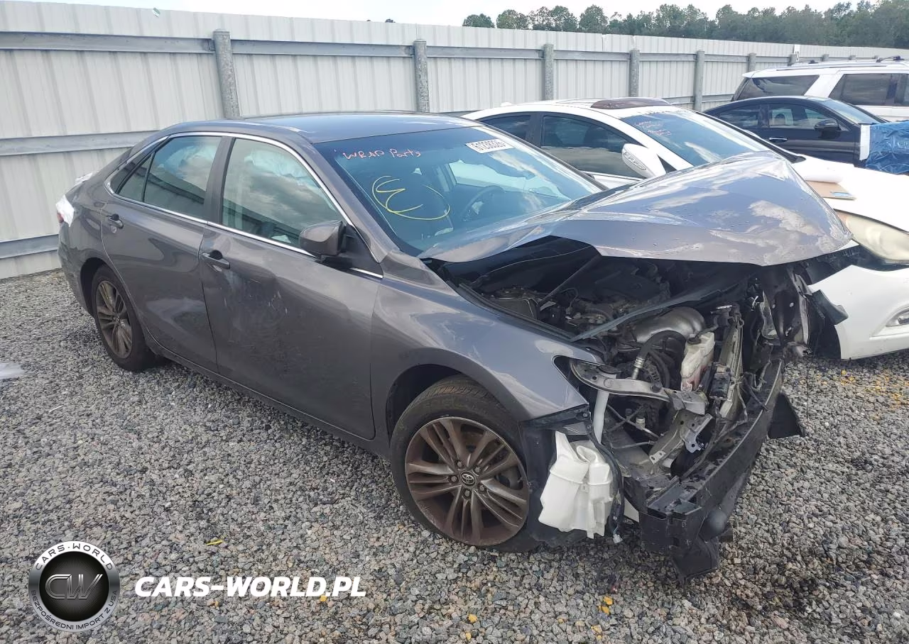 2015 Toyota Camry Se VIN:4T1BF1FK4FU985101 - 4