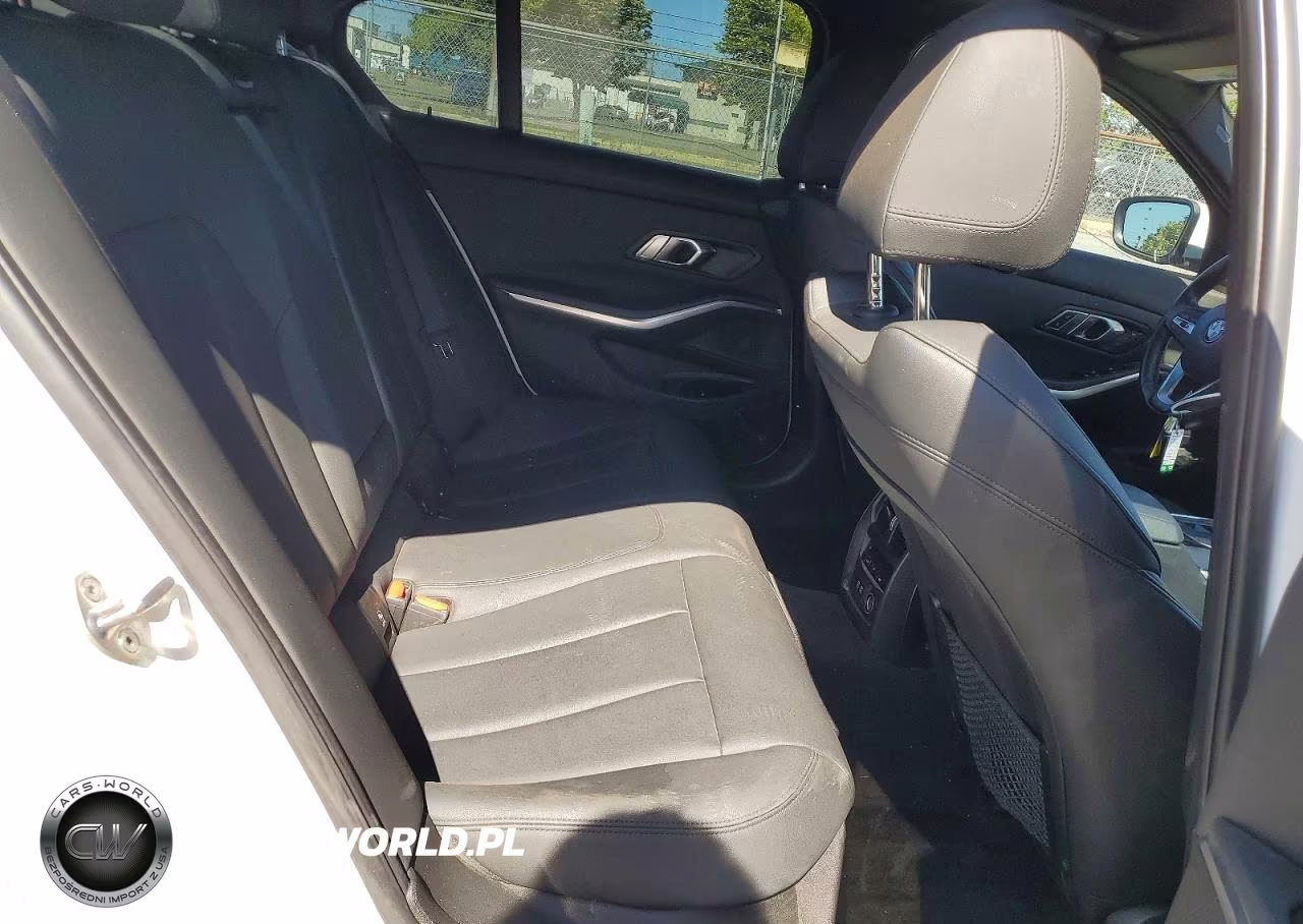 2019 BMW 330I VIN:WBA5R1C53KAK09588 - 10