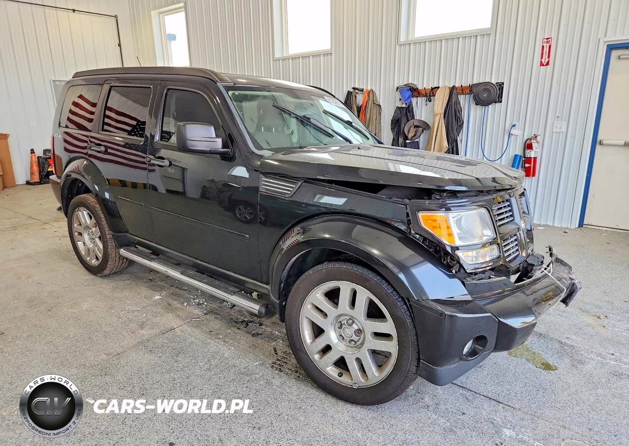 2010 Dodge Nitro VIN:1D4PU4GK2AW172243 - 4