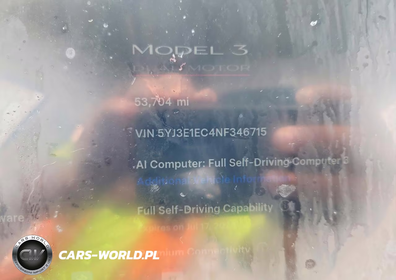 2022 Tesla Model 3 VIN:5YJ3E1EC4NF346715 - 9