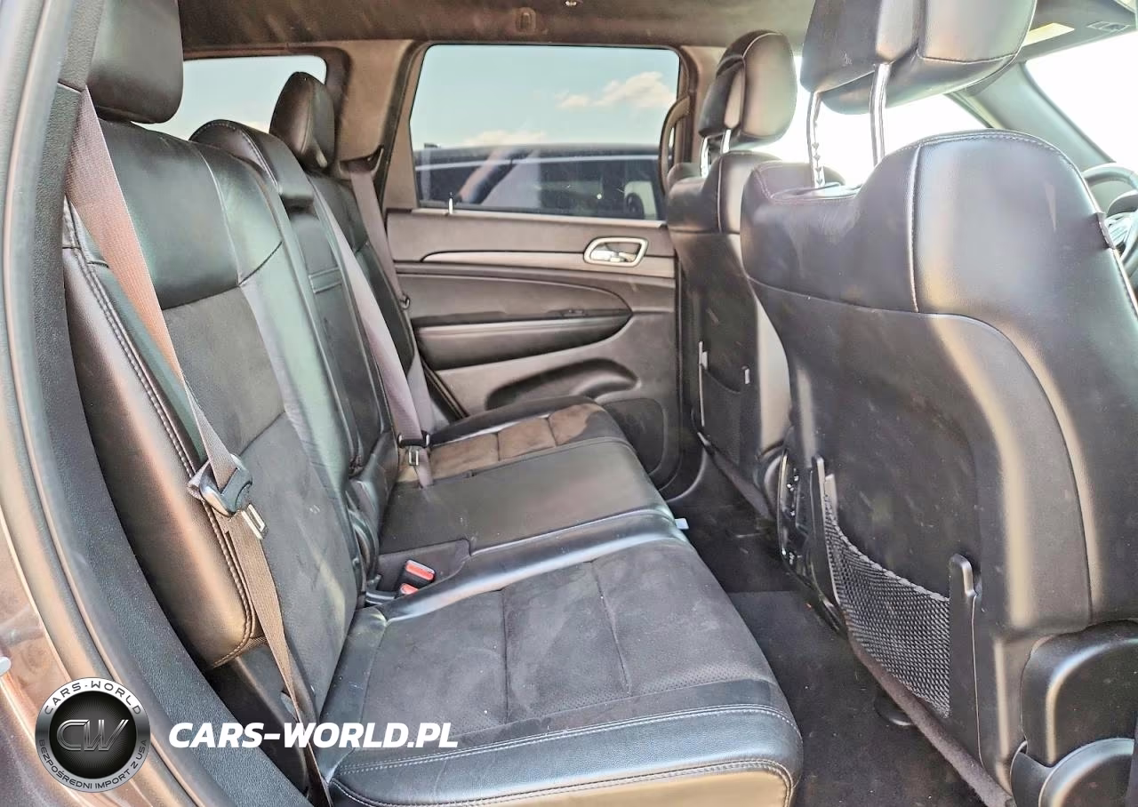 2019 Jeep Grand Cherokee Laredo VIN:1C4RJFAG5KC670762 - 11