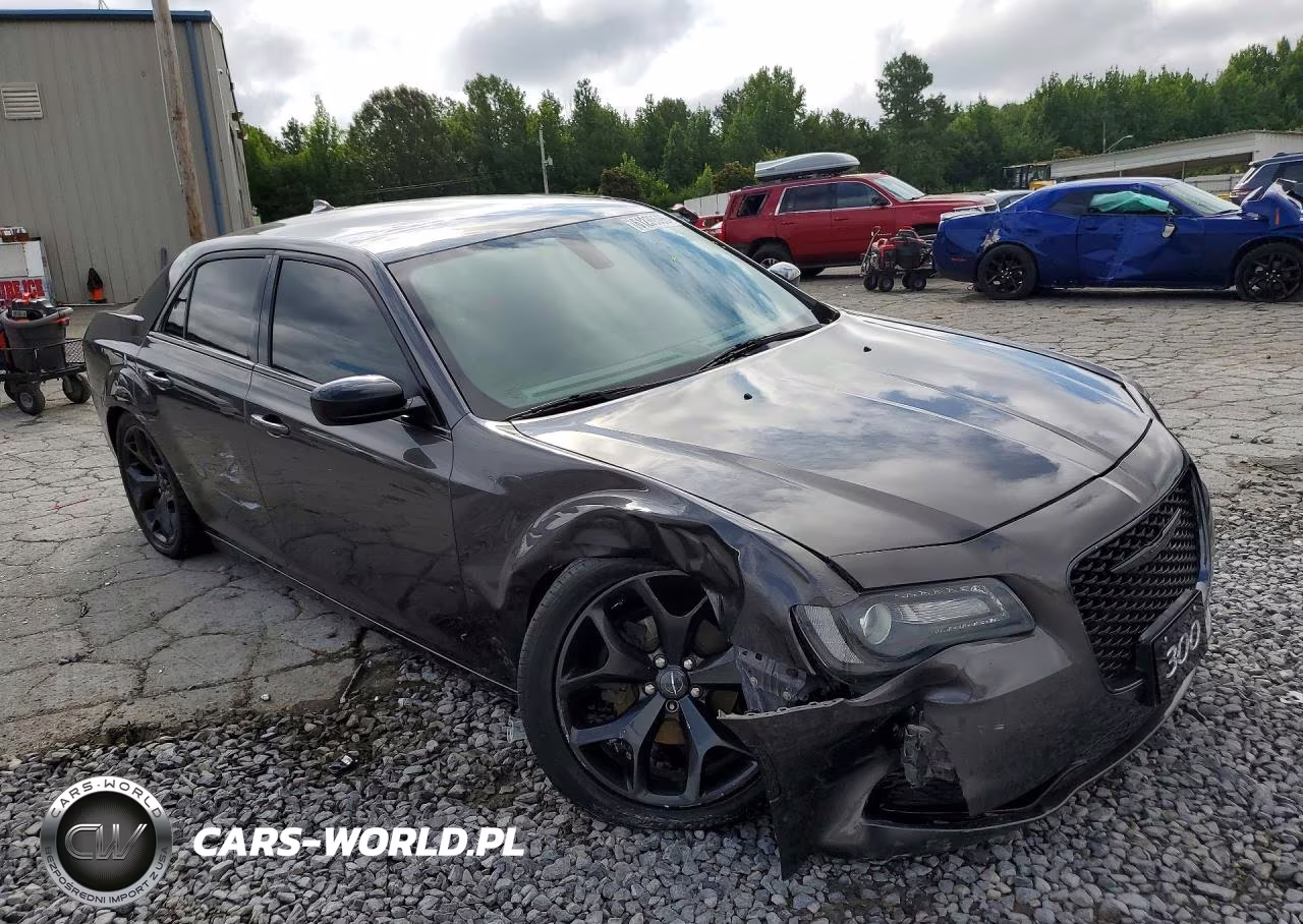 2021 Chrysler 300 Touring VIN:2C3CCAAG3MH502187 - 4