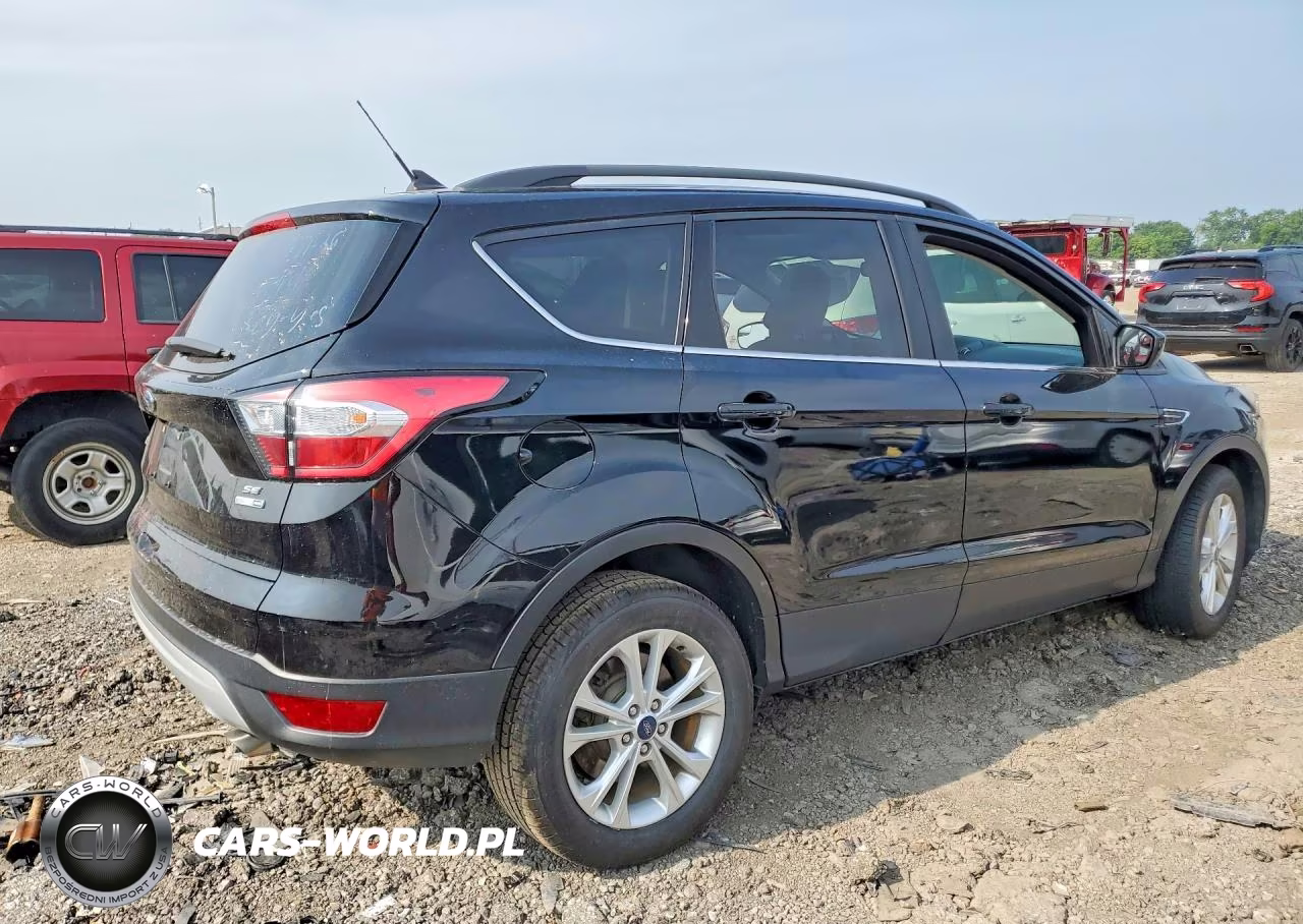 2018 Ford Escape Se VIN:1FMCU9GD1JUC60086 - 3