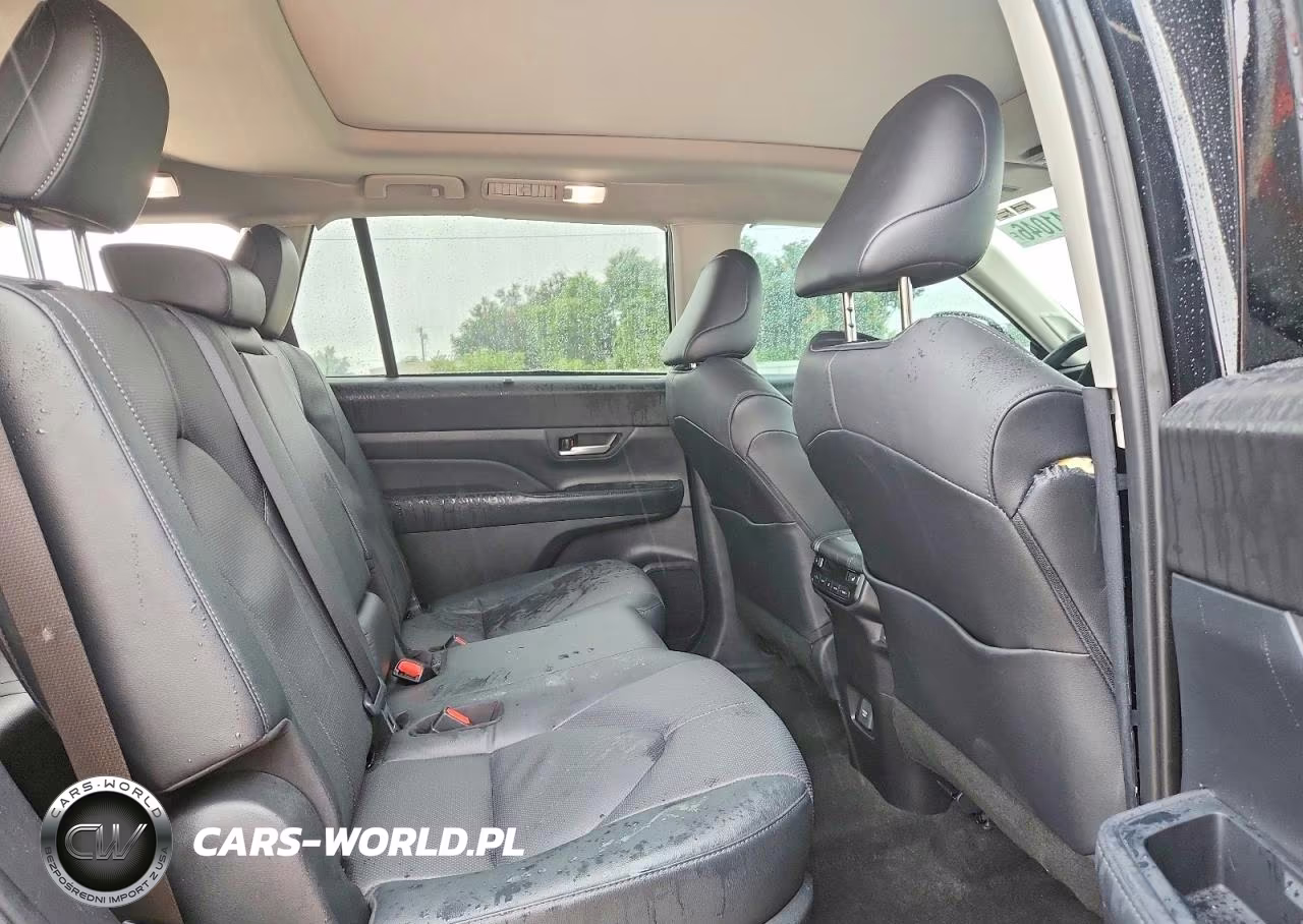 2026 Toyota Grand Highlander Limited VIN:5TDAAAA58TS043195 - 11