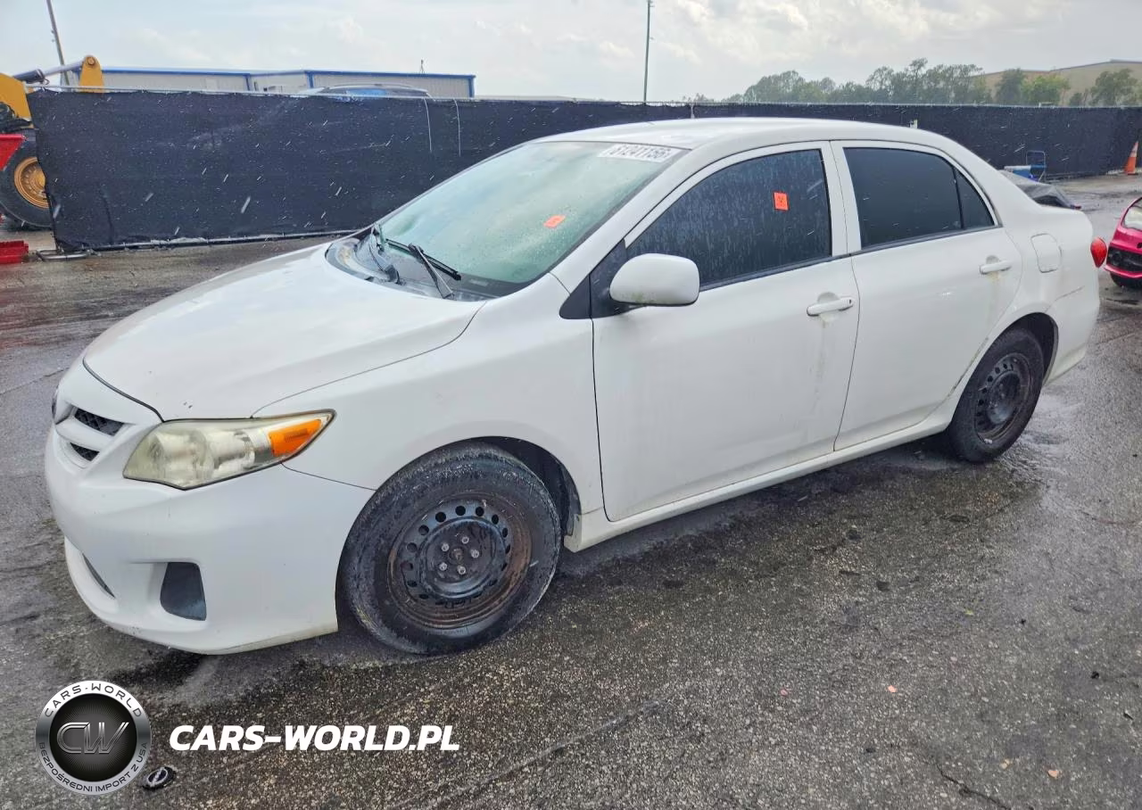 2013 Toyota Corolla L – zdjęcie 1 z 12