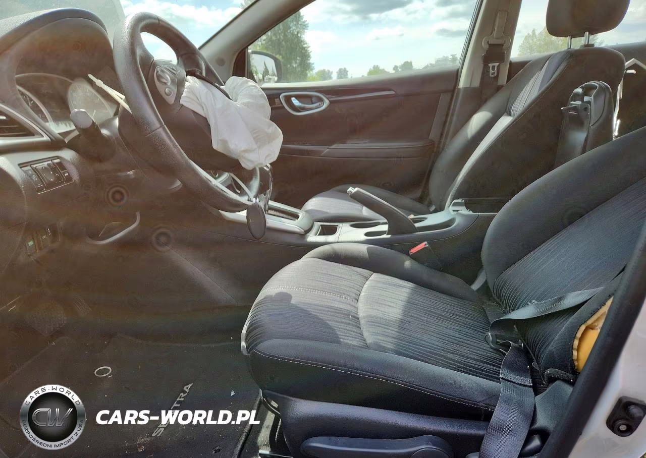 2018 Nissan Sentra S VIN:3N1AB7AP4JY259572 - 7