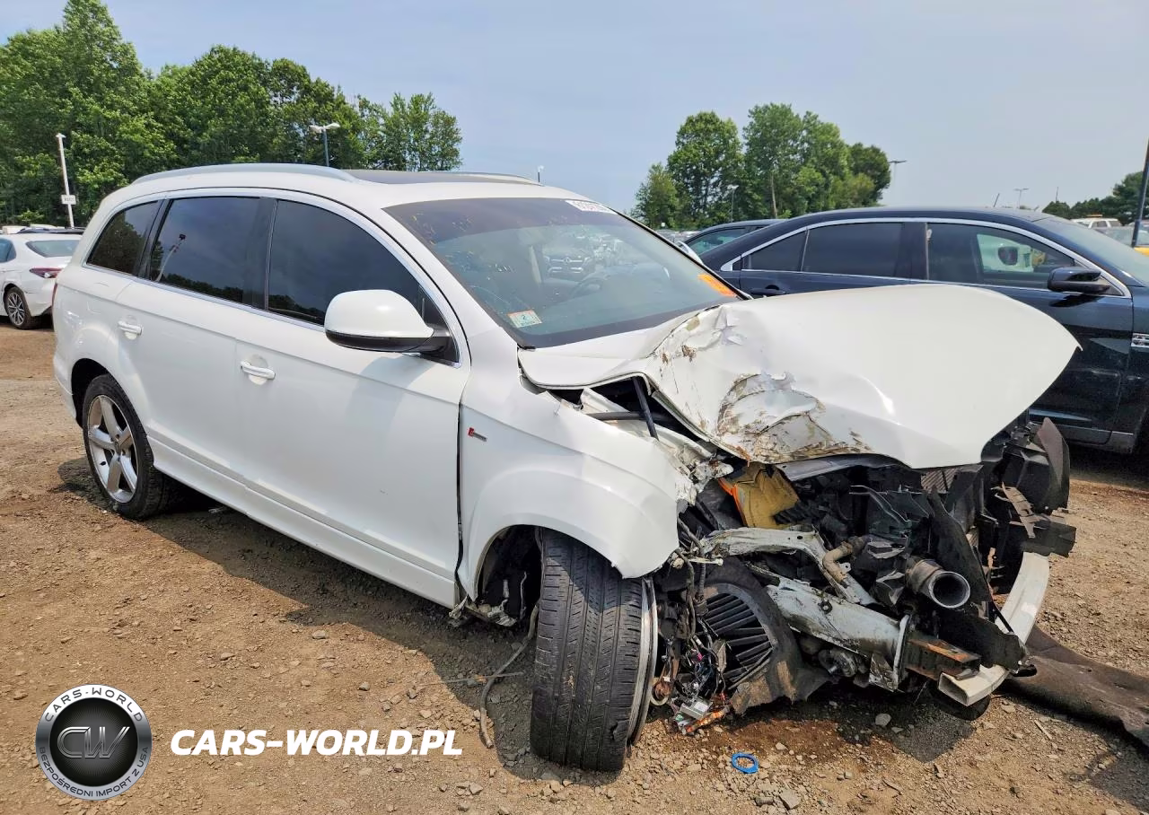 2014 Audi Q7 Prestige VIN:WA1DGAFE0ED003898 - 4