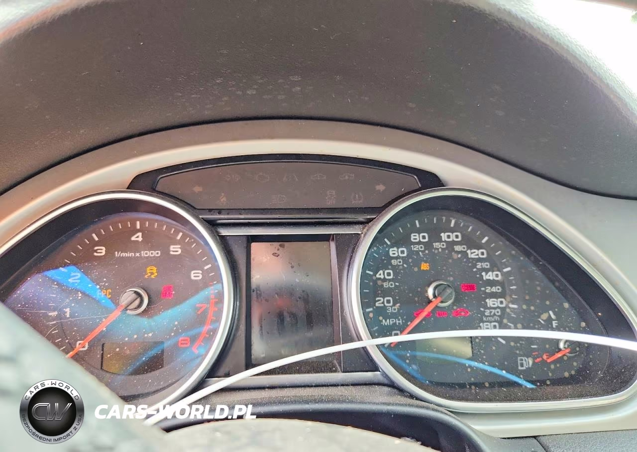 2014 Audi Q7 Prestige VIN:WA1DGAFE0ED003898 - 9