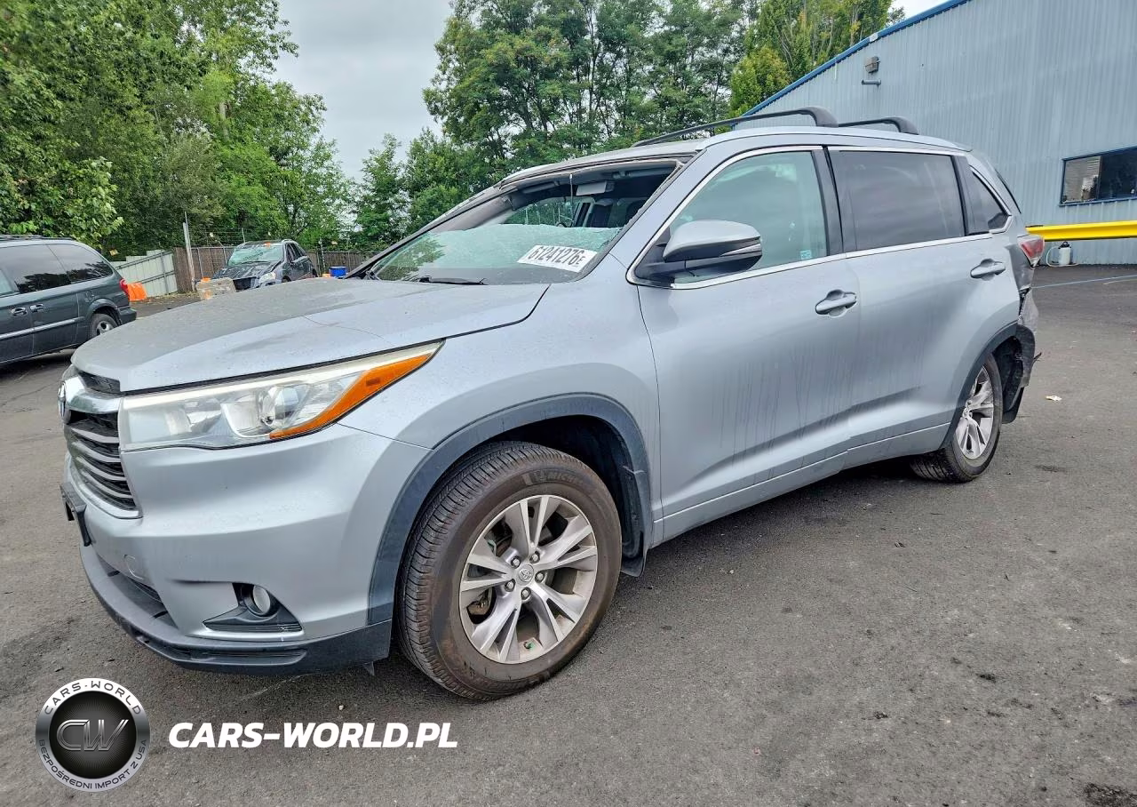 2015 Toyota Highlander Xle VIN:5TDJKRFH8FS142800 - 1