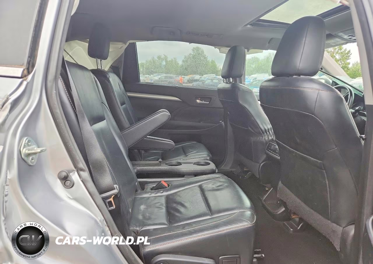 2015 Toyota Highlander Xle VIN:5TDJKRFH8FS142800 - 10