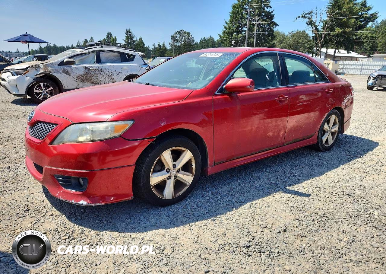2010 Toyota Camry Se – zdjęcie 1 z 12