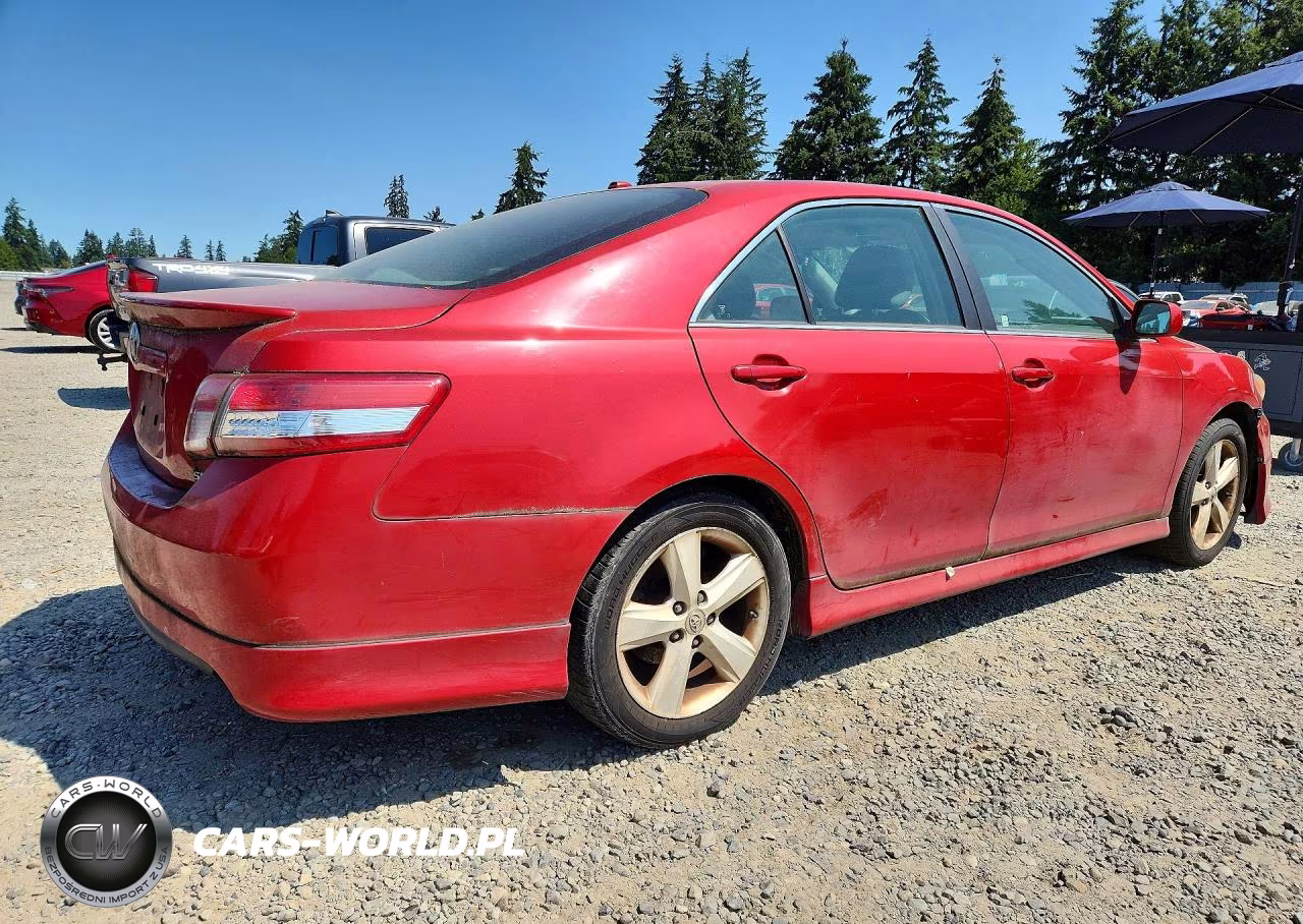 2010 Toyota Camry Se VIN:4T1BF3EK7AU071110 - 3