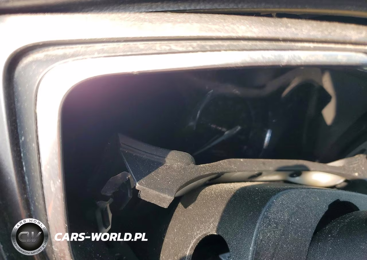 2020 Ford Fusion Se VIN:3FA6P0LU7LR106735 - 9