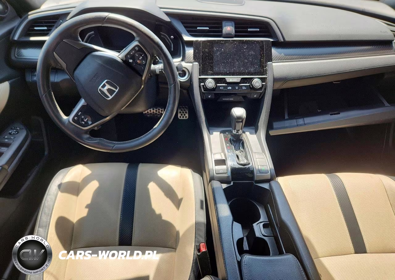2018 Honda Civic Sport Touring VIN:SHHFK7H98JU213599 - 8