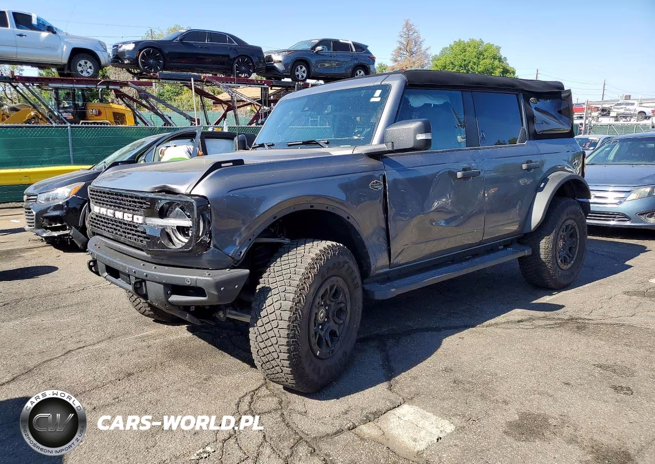 2023 Ford Bronco Base – zdjęcie 1 z 12