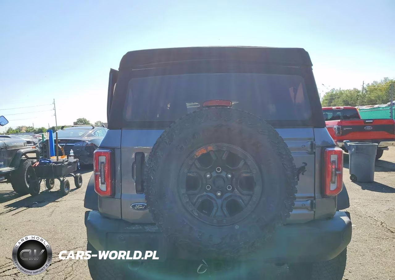 2023 Ford Bronco Base VIN:1FMEE5DP5PLB80141 - 6