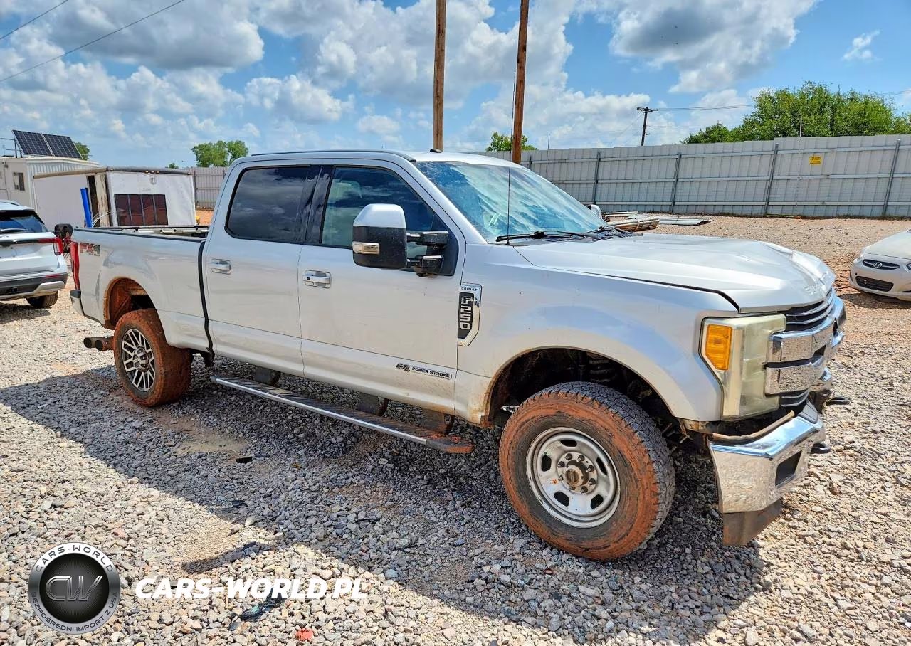 2017 Ford F250 Super Duty VIN:1FT7W2BTXHEC77821 - 4